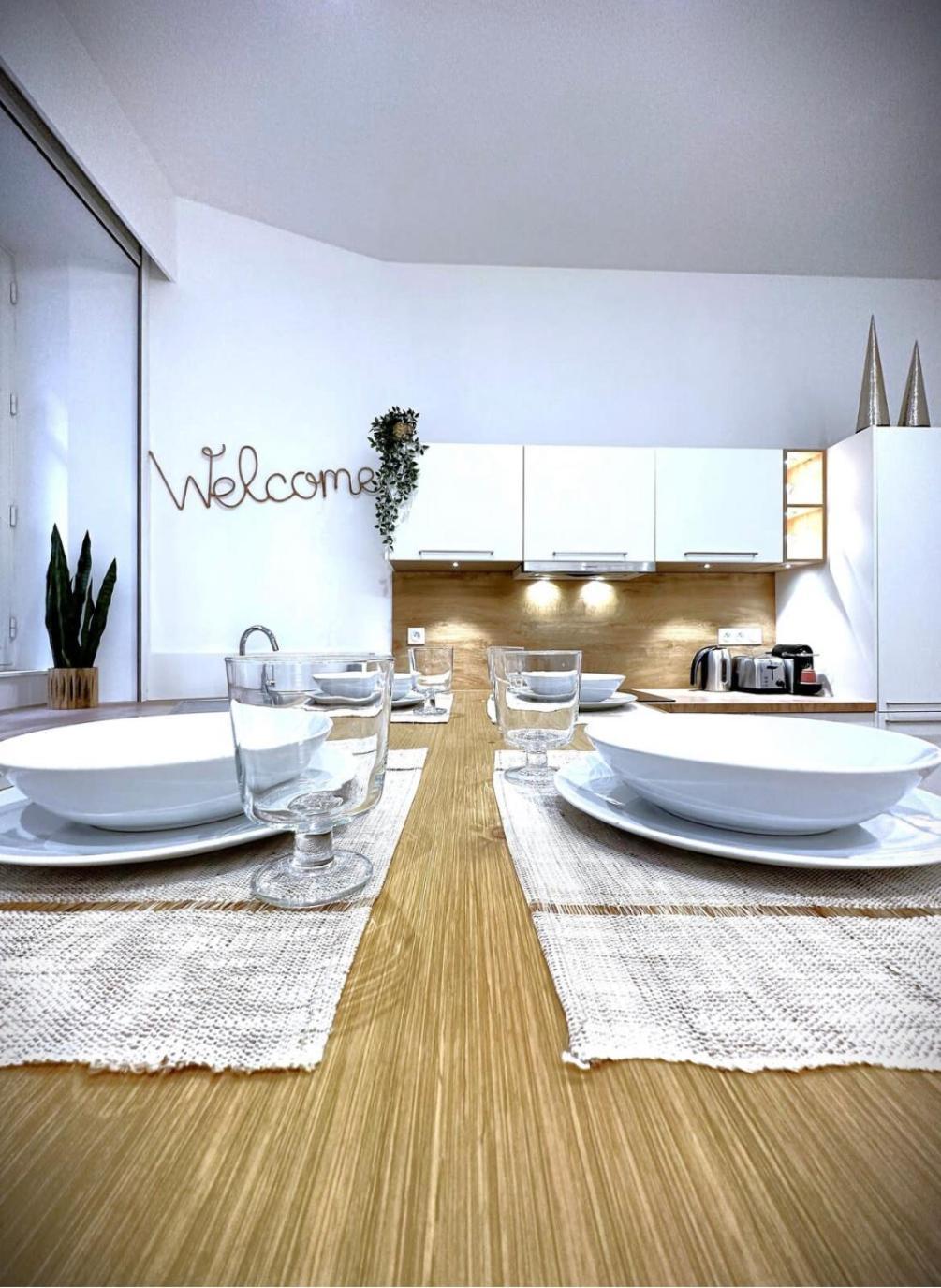 Hypercentre Appart 2 A 4 Pers, Calme & Cosy Avec Terrasse Privee Nantes Luaran gambar